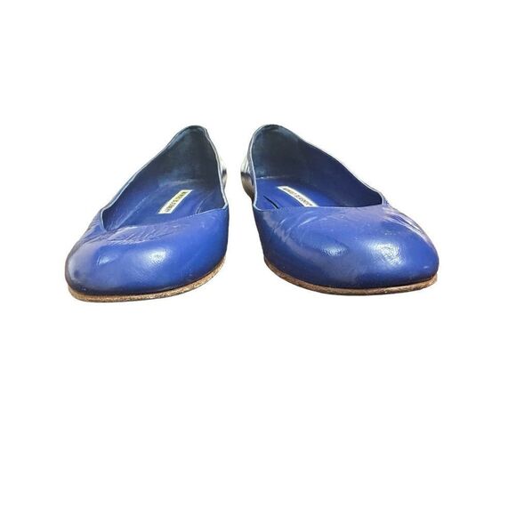 Manolo Blahnik Blue  Patent Leather Round Toe Flats Size 38 - Picture 4 of 8